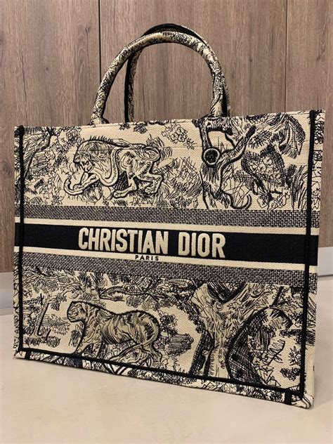 dior jutetasche|christian dior tote bag.